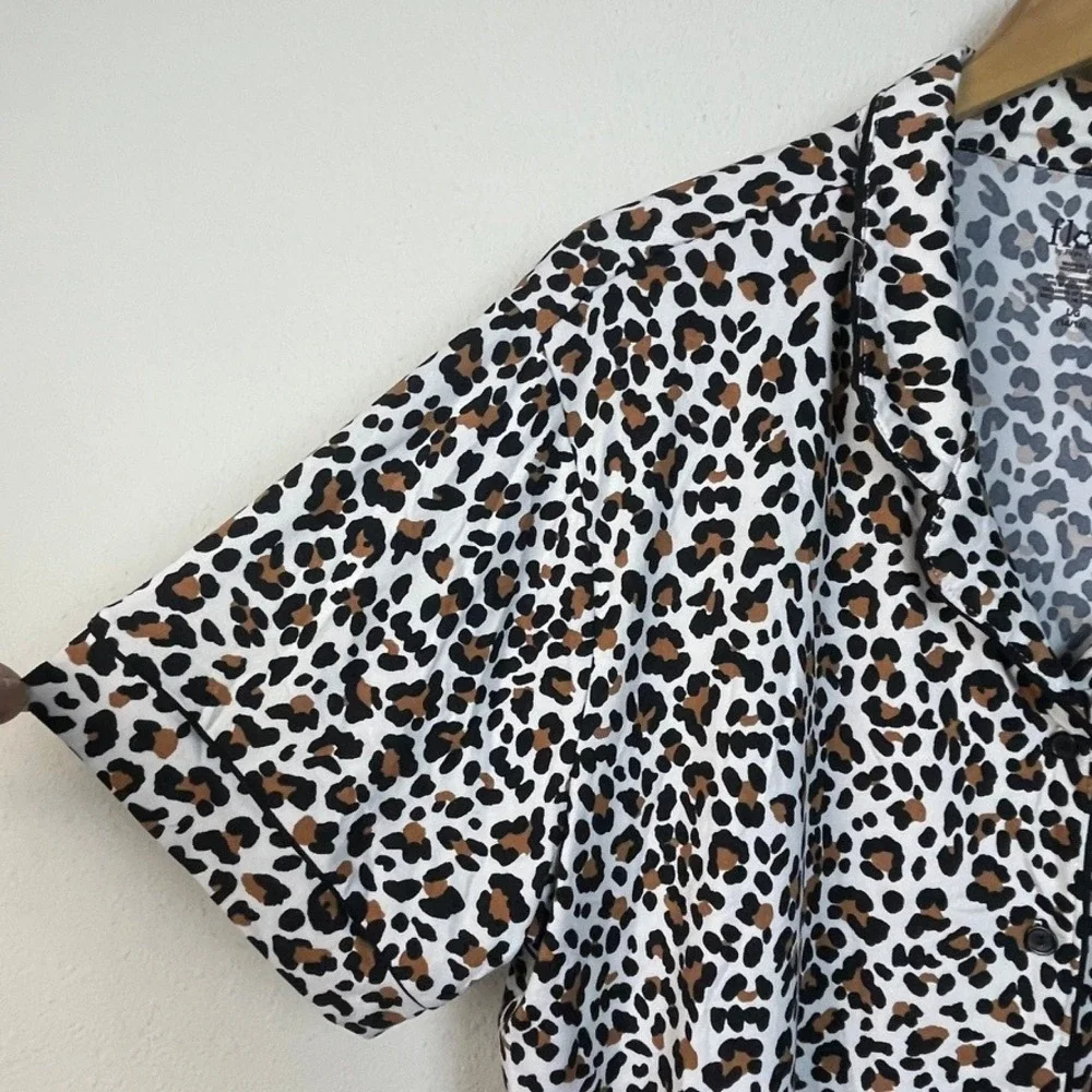 Flora by Flora Nikrooz Leopard Print Pajama‎ Set Women's L Cozy Lounge